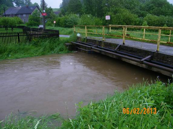 Most v Tovární ulici